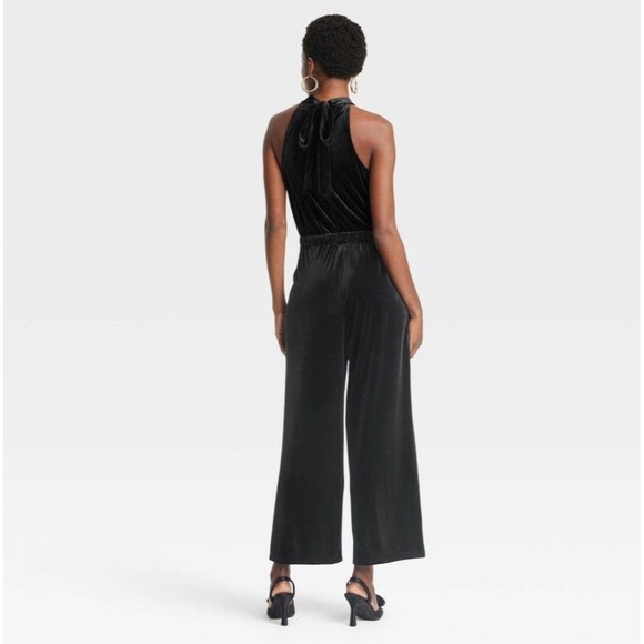 A New Day‎ Women's Black Velvet Jumpsuit Halter Neckline Side Pocket Size L NWT - Picture 2 of 9